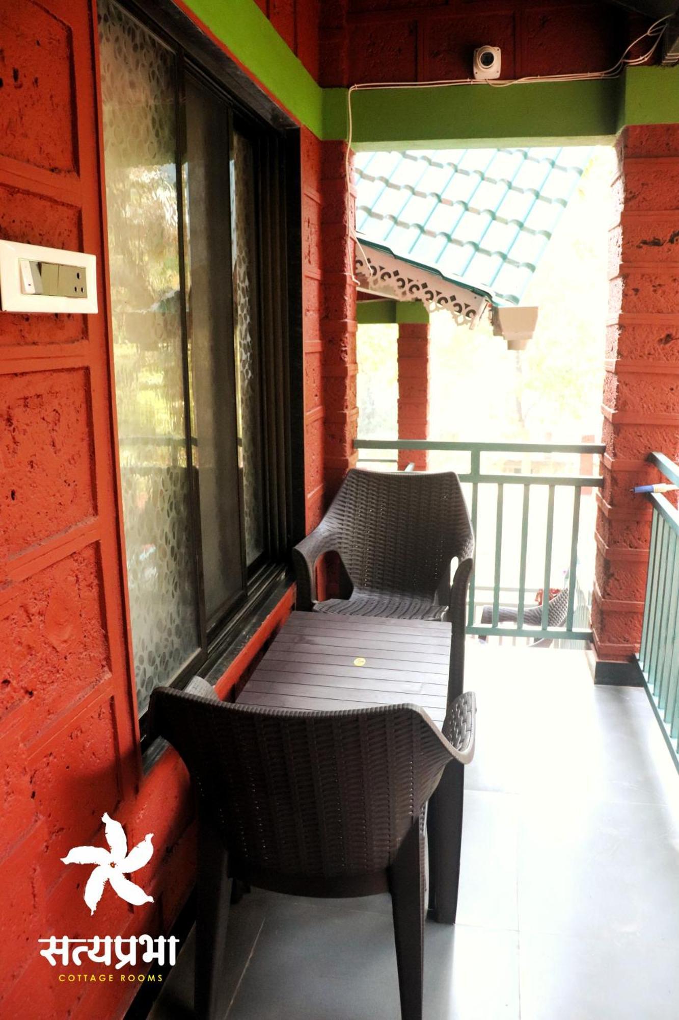 Satyaprabha Cottage Rooms Kudal  Exterior foto