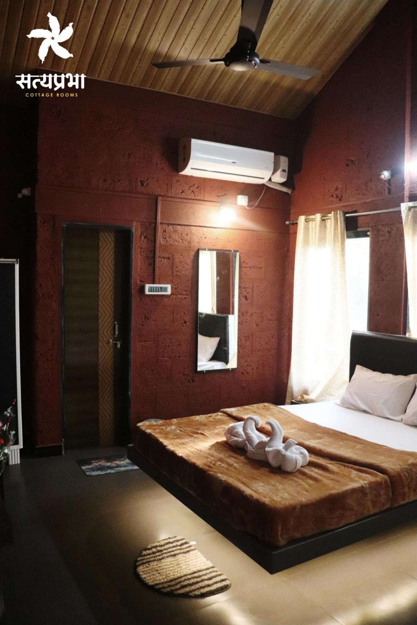 Satyaprabha Cottage Rooms Kudal  Exterior foto